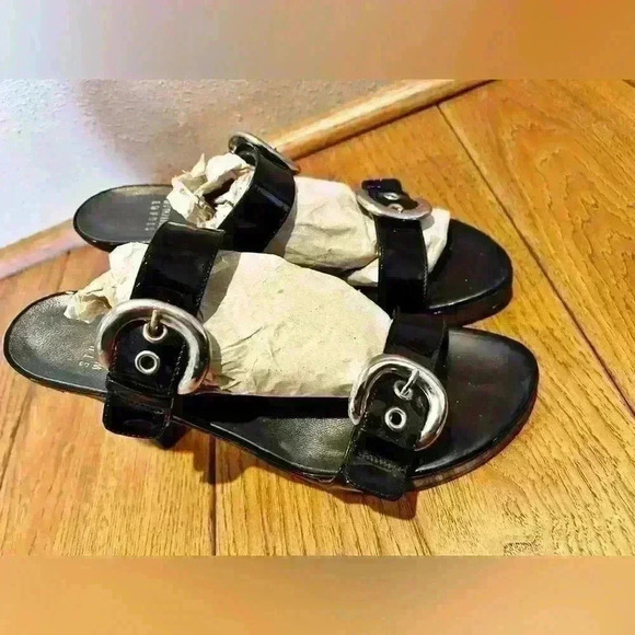 Stuart Weitzman Y2K Chunky Buckle Black Heels Size 7.5 - Picture 4 of 10